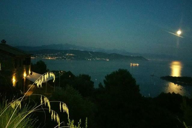 La Martina Portovenere Trekking Cottage 韦内雷港 外观 照片